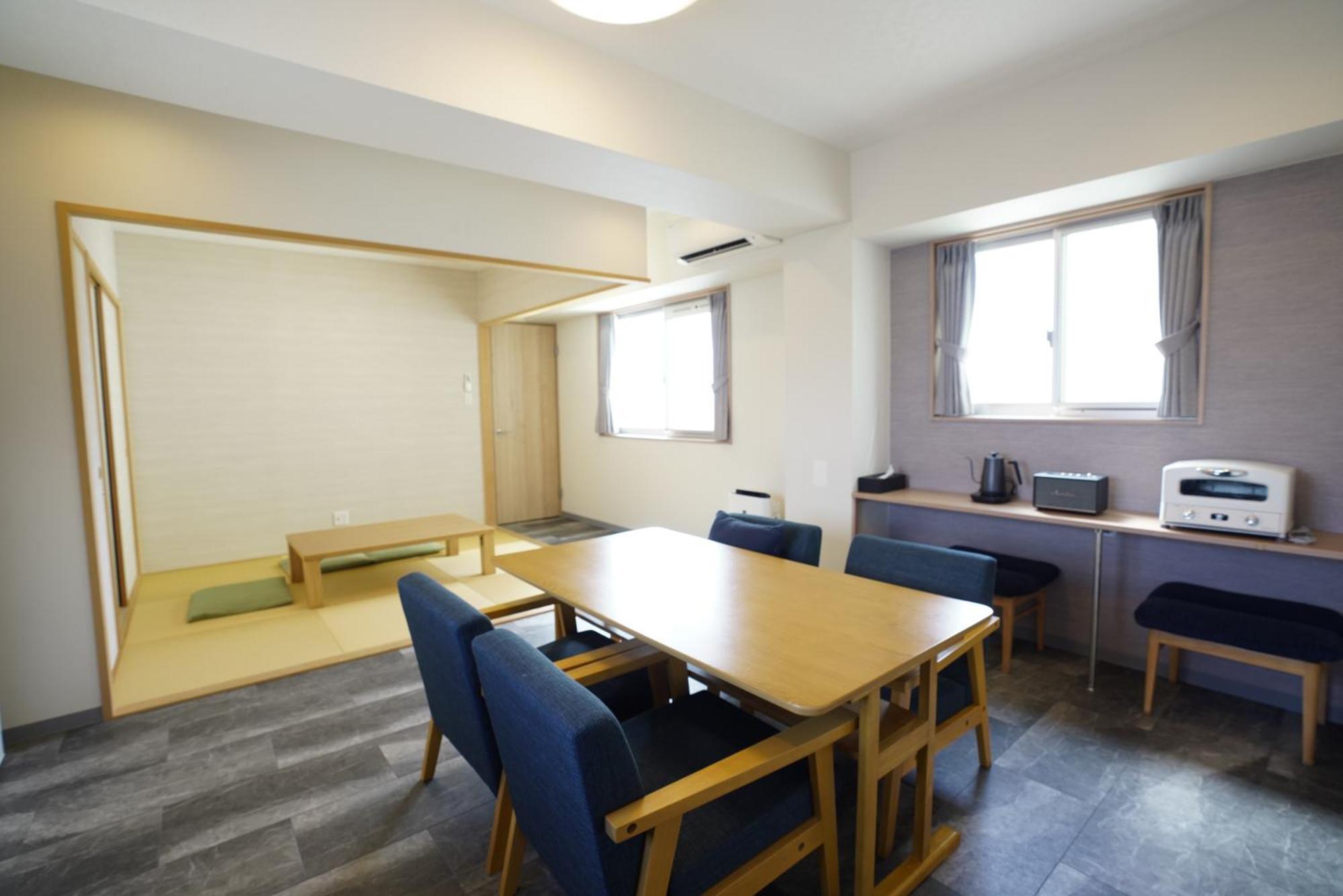 Hotel Glanz Kei Station 4*